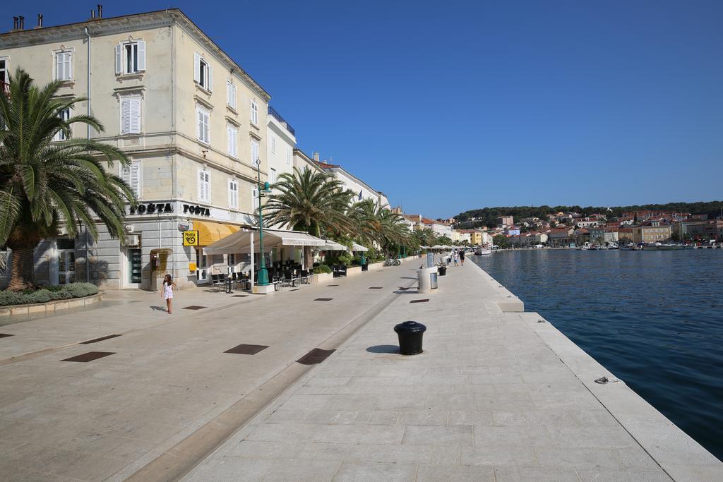 Apartments And Rooms Jospino Mali Lošinj Exterior foto