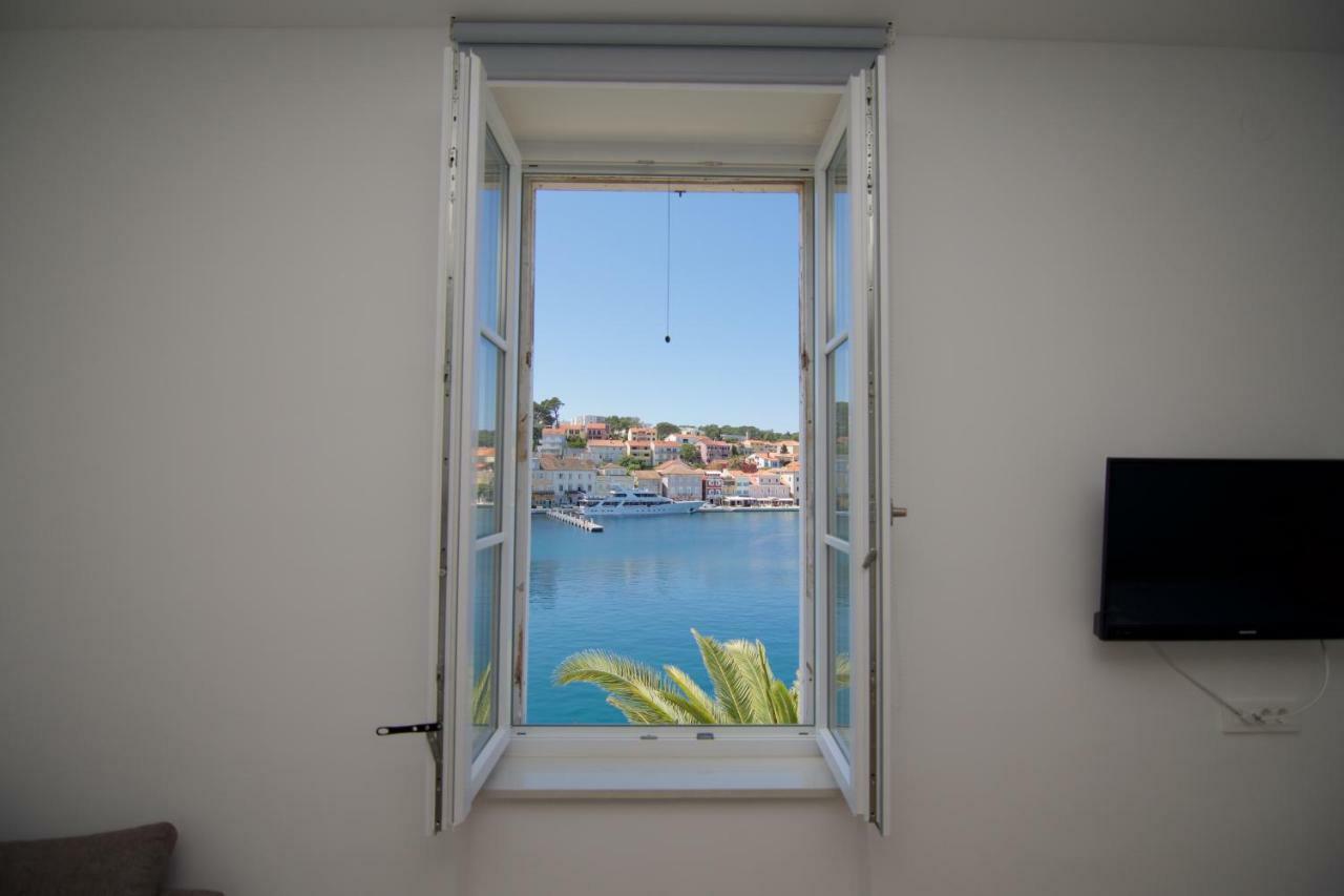 Apartments And Rooms Jospino Mali Lošinj Exterior foto