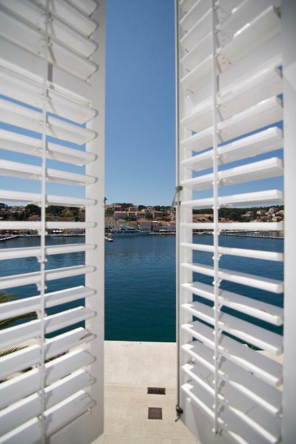 Apartments And Rooms Jospino Mali Lošinj Exterior foto