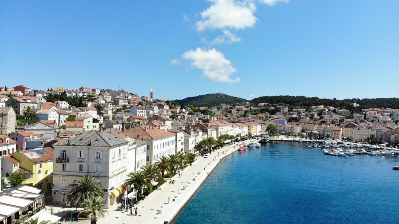 Apartments And Rooms Jospino Mali Lošinj Exterior foto
